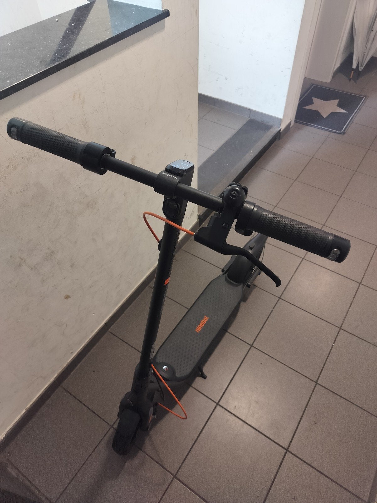 Ninebot F2 Plus, Ophalen, Zo goed als nieuw, Elektrische step (E-scooter), Segway ninebot