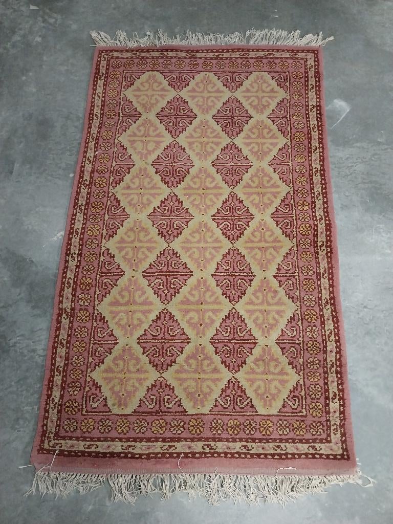 Handgeknoopt tapijt, Huis en Inrichting, Stoffering | Tapijten en Vloerkleden, Ophalen, Gebruikt, Rood, 50 tot 100 cm