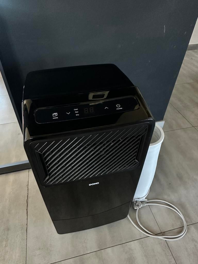 Mobiele airco domo, Ophalen of Verzenden, Zo goed als nieuw, Mobiele airco