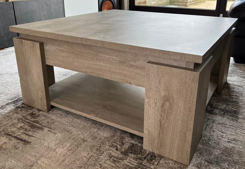Table basse carré - imitation chêne gris - en très bon état, Chêne, 50 à 100 cm, Carré, Enlèvement