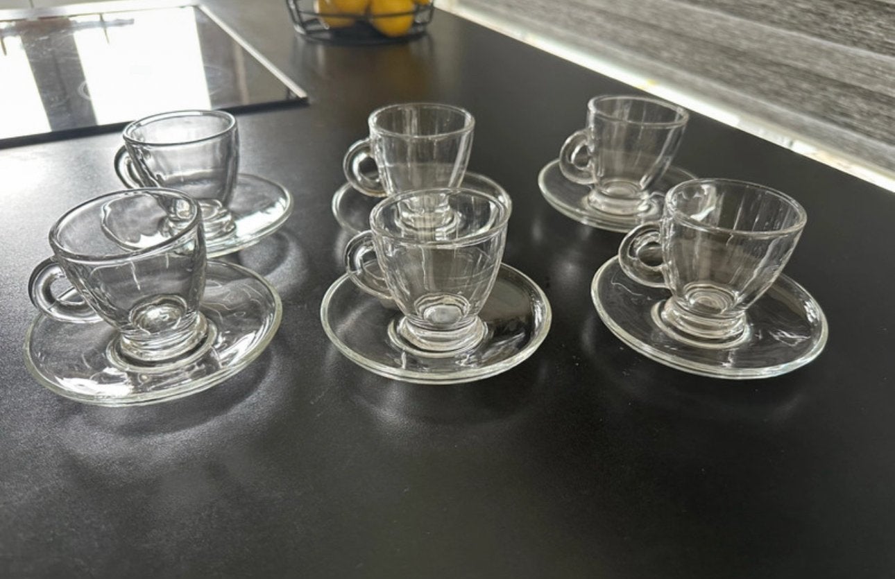 Lot de 6 petites tasses à espresso avec soucoupes, Ophalen, Zo goed als nieuw