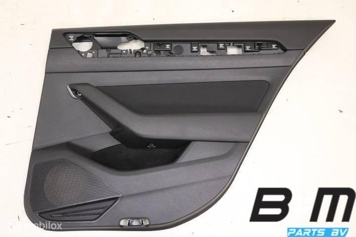 Deurpaneel RA (bijrijderskant) VW Passat B8 Sedan, Utilisé