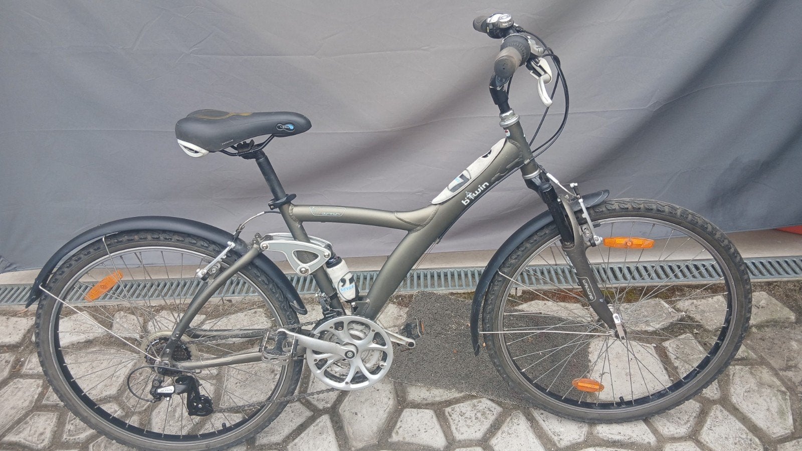 vélo BTWIN 7, Vélos & Vélomoteurs, Vélos | Vélos pliables, Autres marques, Vitesses, Frein sur jante, Femmes