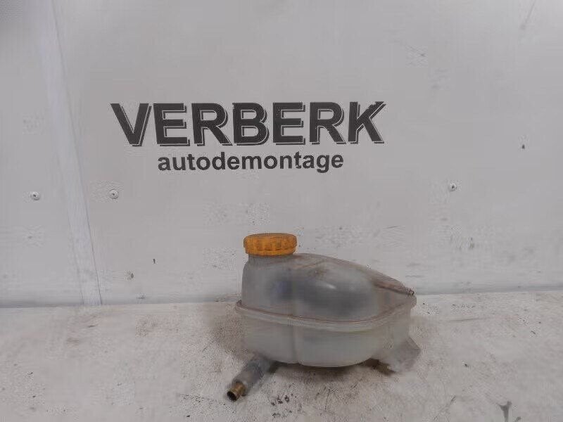 KOELVLOEISTOF RESERVOIR Astra G Caravan (F35) (90530690), Bahnhofsplatz 65423 Rüsselsheim am Main, DE, Enlèvement ou Envoi, Opel