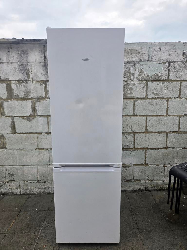 Frigo et congélateur, Elektronische apparatuur, Koelkasten en IJskasten, Gebruikt, 60 cm of meer, Met vriesvak, 160 cm of meer