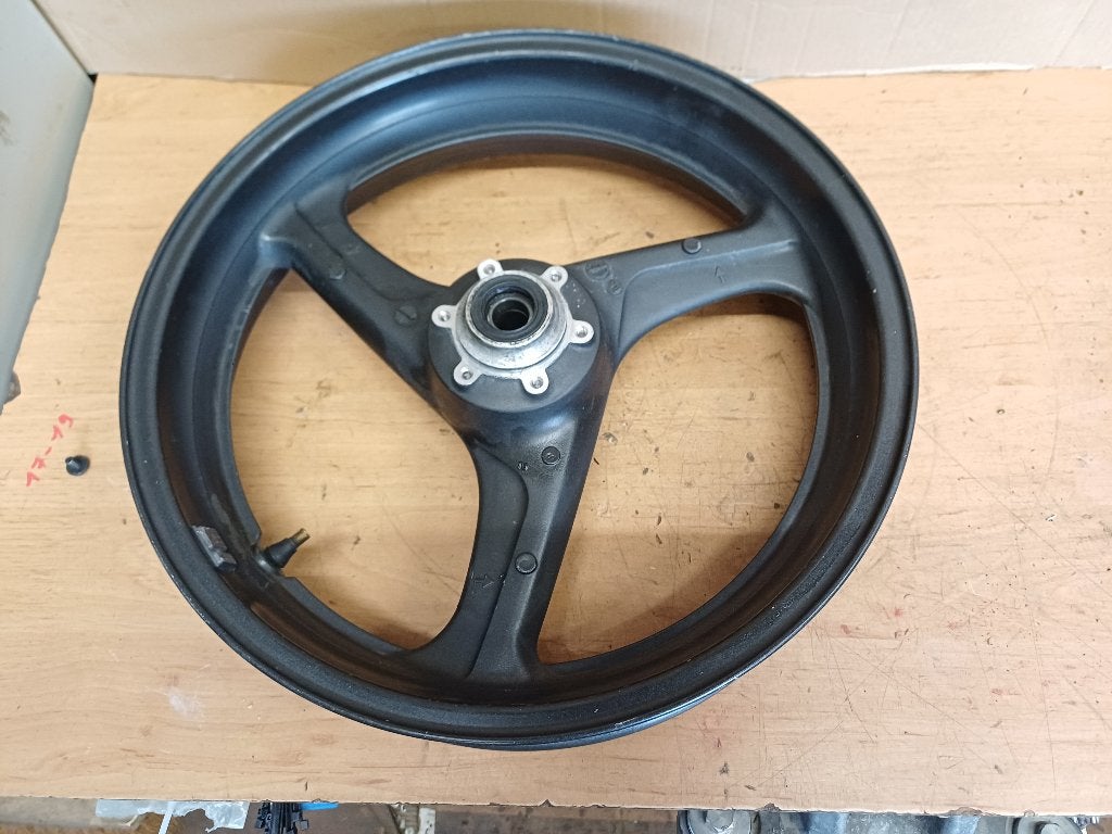 honda hornet 600 model '98-'00 voorwiel 16 inch, Ophalen of Verzenden, Gebruikt