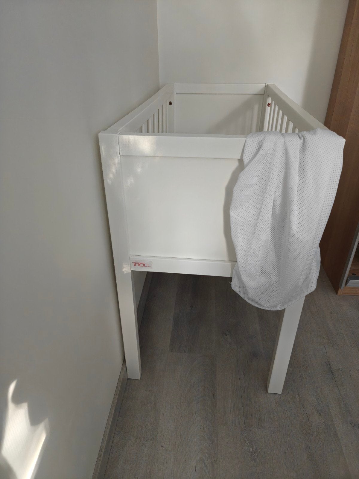 Wieg troll 40/90 met matras aerosleep en overtrekken en matr, Kinderen en Baby's, Babywiegjes en Ledikanten, Ophalen, Zo goed als nieuw