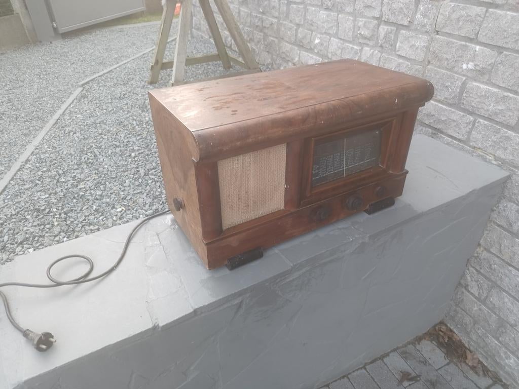 Ancienne radio rétro, Enlèvement