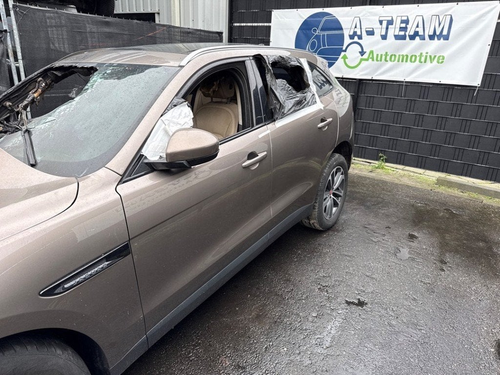 RETROVISEUR EXTERIEUR GAUCHE Jaguar F-Pace (01-2015/12-2025), Campus Kronberg 7
61476  Kronberg im Taunus, DE, Utilisé, Jaguar