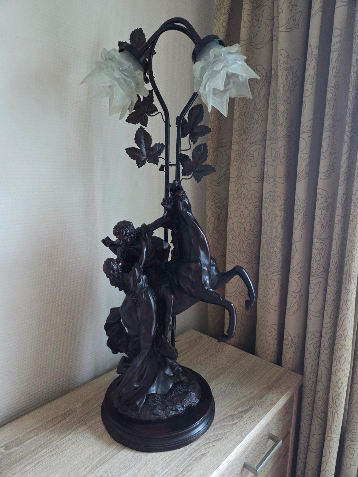 Lampe de table art nouveau en bronze antique, chevaux Marly., Enlèvement ou Envoi