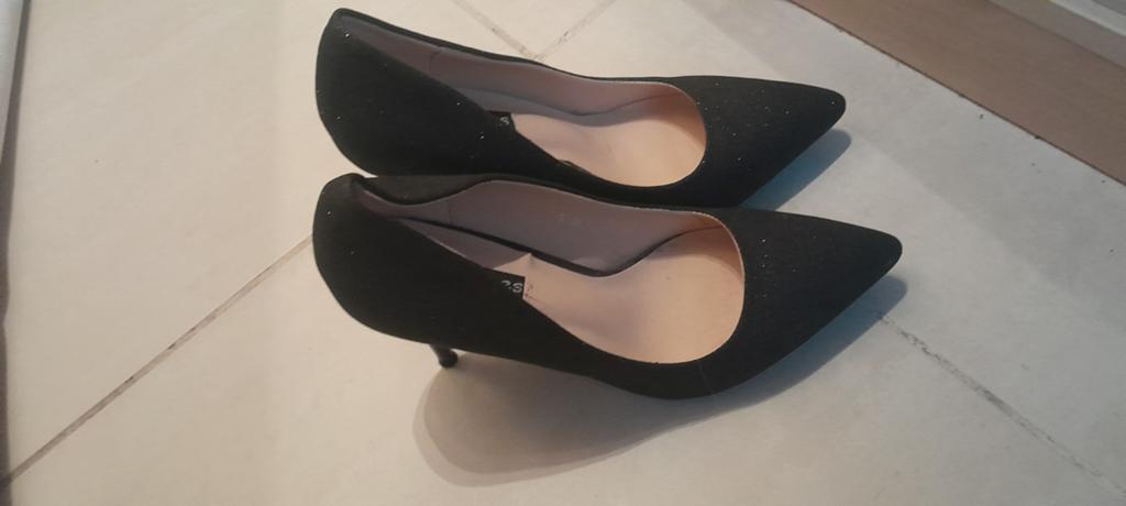 Dames schoen, Ophalen, Zwart