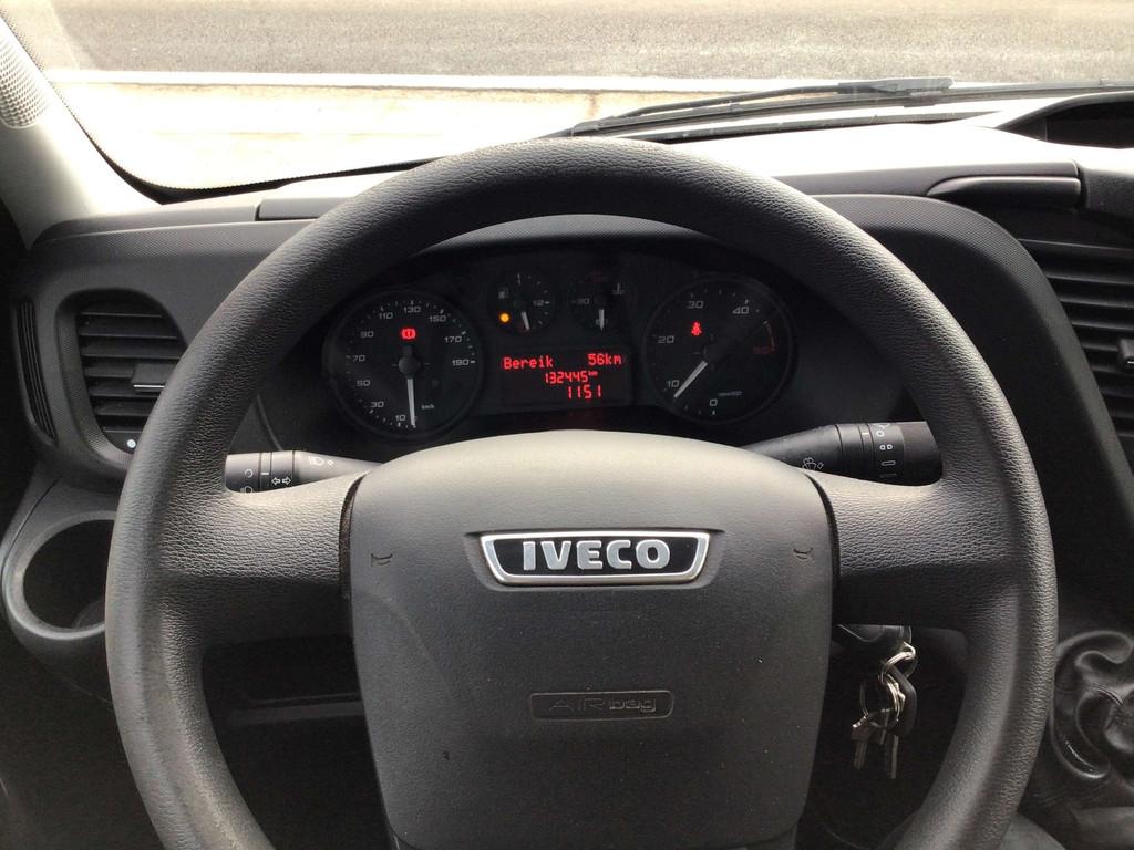 Iveco Daily aluvan laadlift 2019 18950e ex, Auto's, Gebruikt, 4 cilinders, Bedrijf, 5 deurs