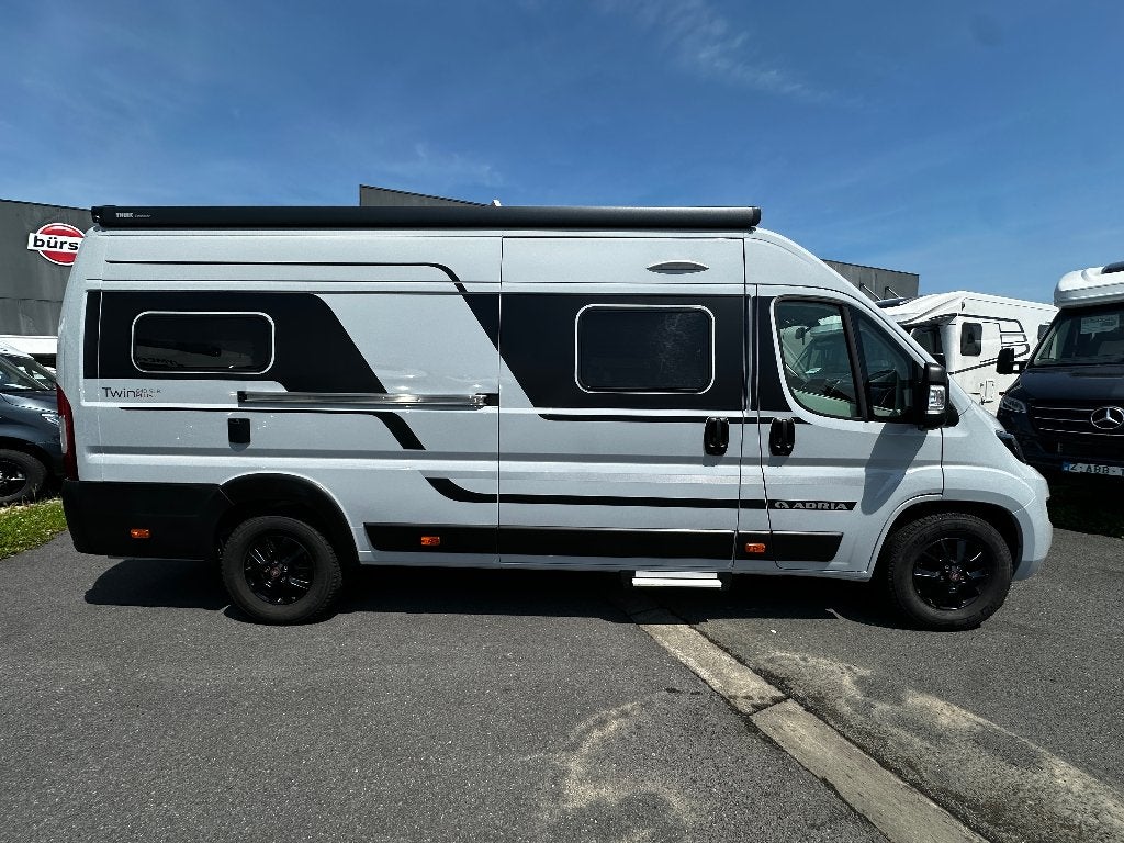 Adria TWIN 640 SLB Plus, Caravans en Kamperen, Verwarmde buitenspiegels, Buscamper of Camperbus, Fiat, Bedrijf