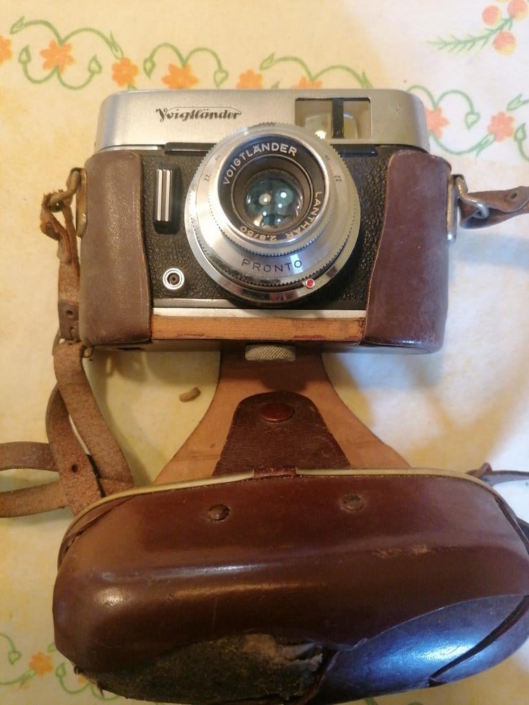 Voigtlander foto toestel, Ophalen