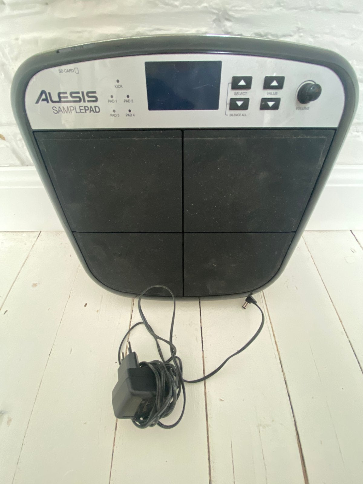 Alesis samplepad, Musique & Instruments, Enlèvement, Utilisé, Électronique