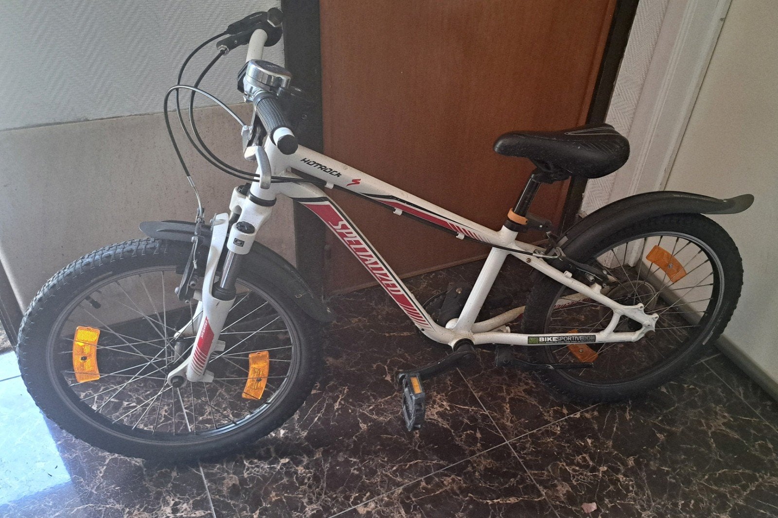 Gespecialiseerd hotrock-model, vering met 20 inch versnellin, Fietsen en Brommers, Ophalen, Gebruikt, 20 inch, Versnellingen