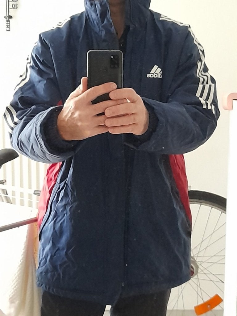 winter Jas Adidas maat 48-50- Goede staat, Donkerblauw kleur, Ophalen, Zo goed als nieuw, Adidas, Maat 48/50 (M)