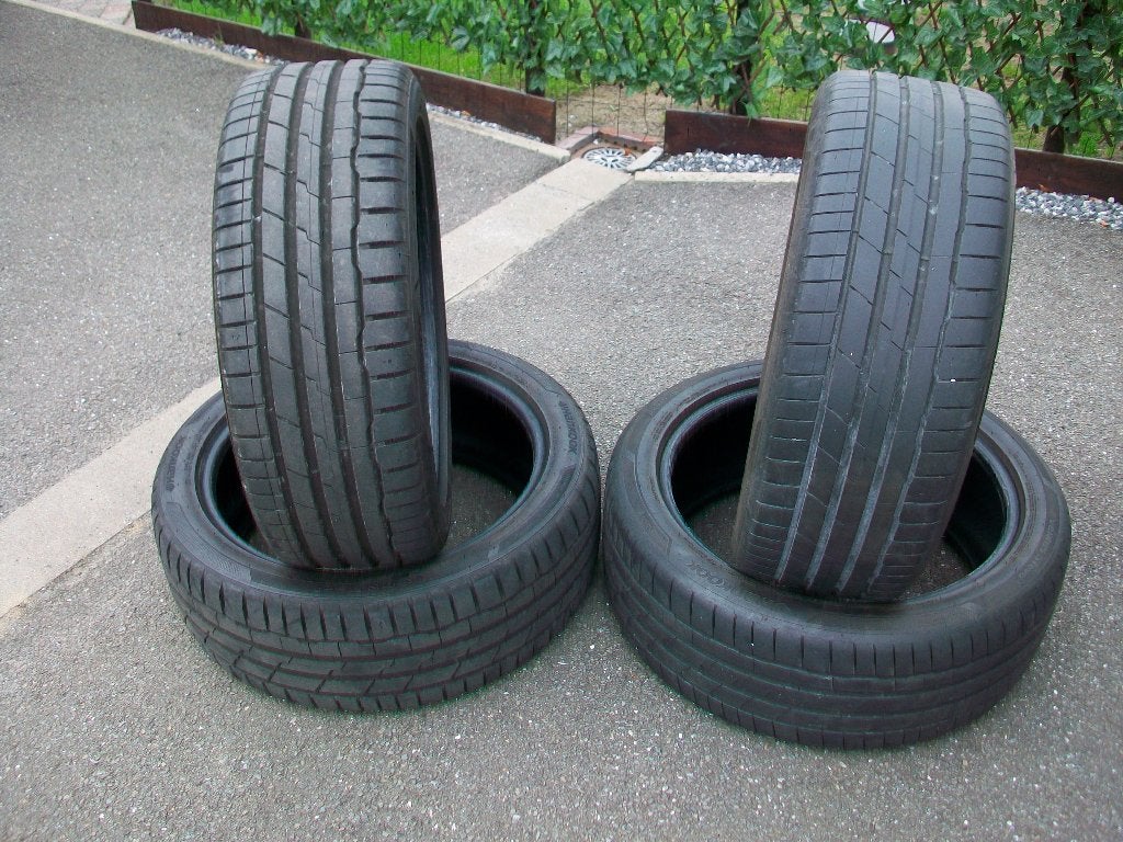 4 x Hankook Ventus S1 Evo3 Banden, 225 - 45 - 19, Gebruikt, Band(en), Personenwagen, Ophalen