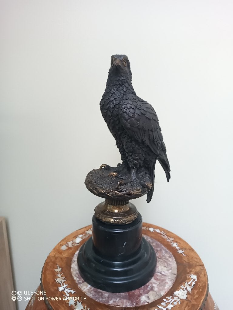 bronzen arend getekend en stempel, Ophalen