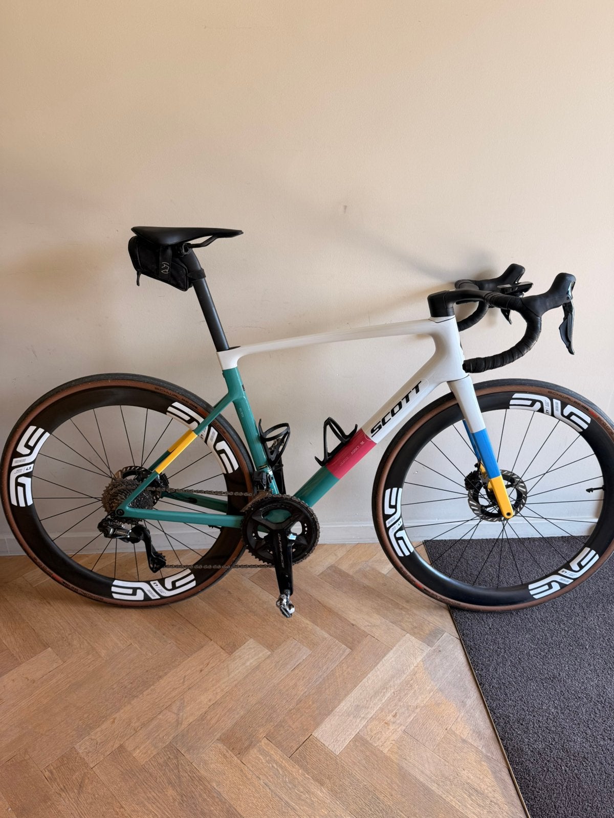 Addict rc pro met enve 4,5 wielen , Scott, Fietsen en Brommers, Ophalen, Zo goed als nieuw