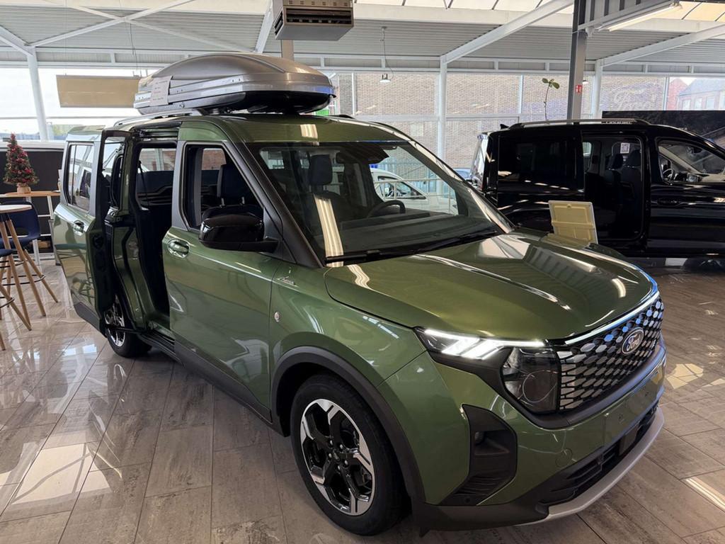 Ford Tourneo Courier BEV 43 kWh Active (automaat), Auto's, Ford, Stof, Zwart, 1574 kg, 136 pk