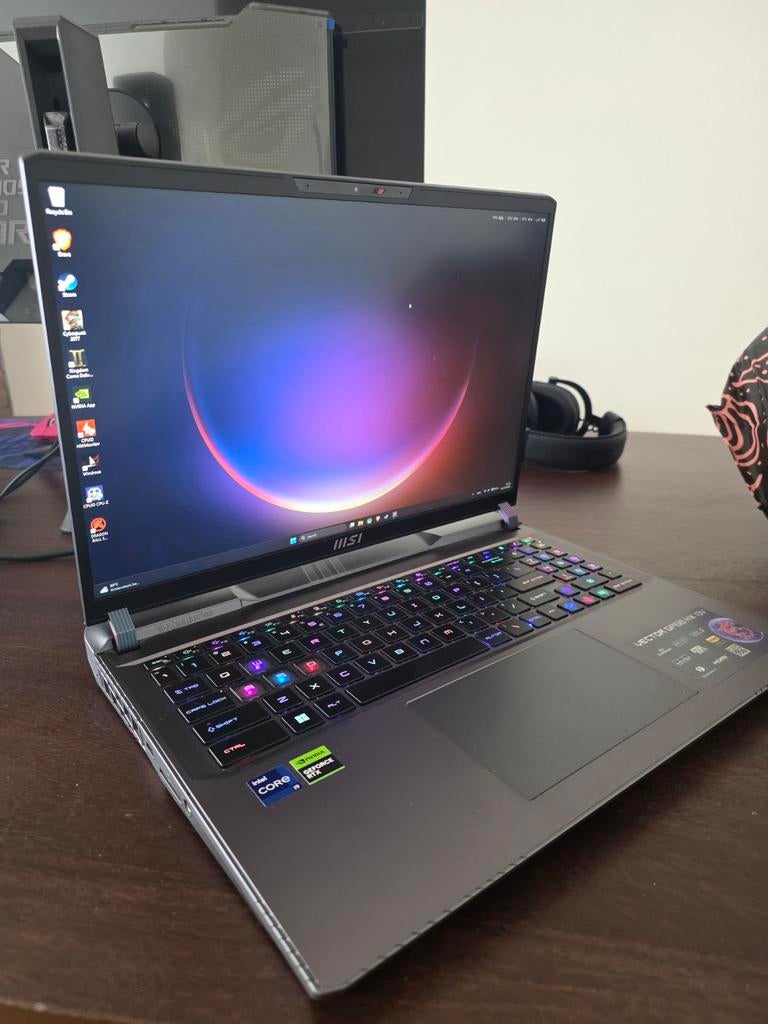 MSI Vector GP68 - RTX4080 + i9 13950Hx DDR5 !, Enlèvement ou Envoi, SSD