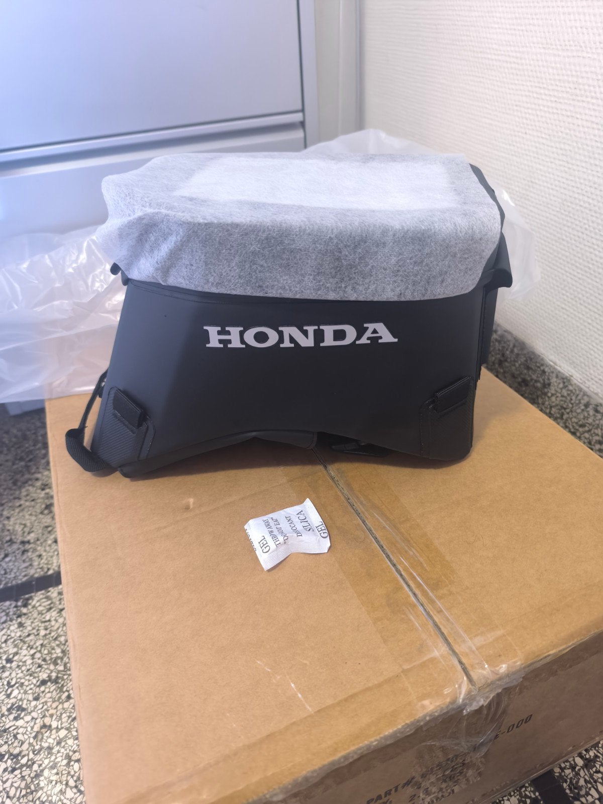 sac de réservoir d'origine Honda Africa twin, Ophalen of Verzenden