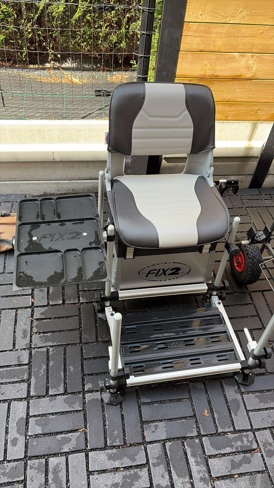 Viskist fix 2, Watersport en Boten, Hengelsport | Witvissen, Ophalen, Gebruikt, Complete set