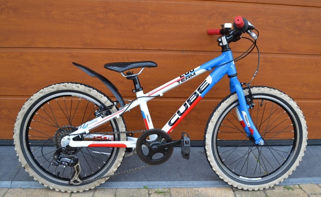 Cube race 200. 20 inch. 100% perfect. Npr 379 €, Fietsen en Brommers, Ophalen, Gebruikt, Versnellingen, Cube