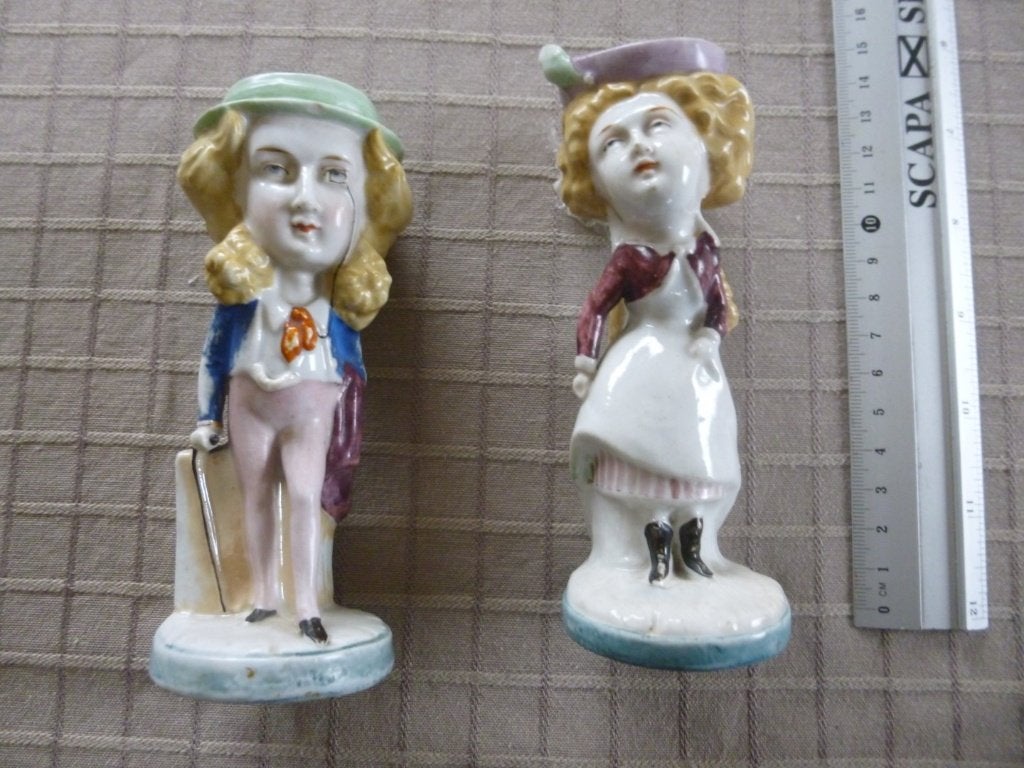 oude porseleinen beeldjes, Antiek en Kunst, Ophalen of Verzenden