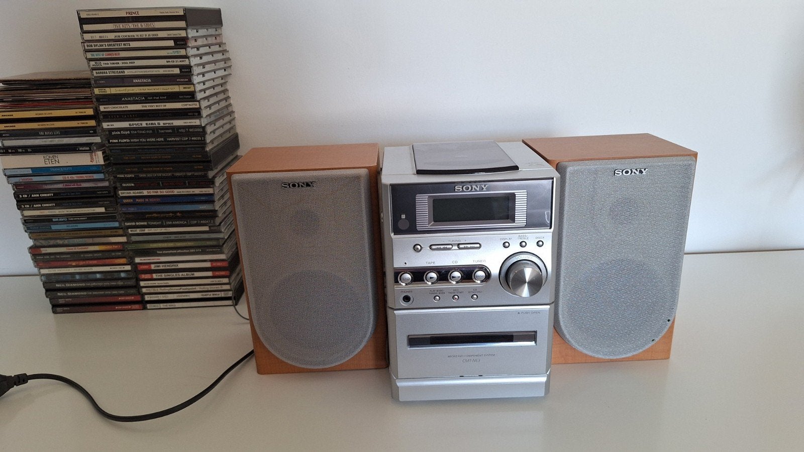 Compacte muziekspeler merk Sony. Radio/CD/Casette, Ophalen