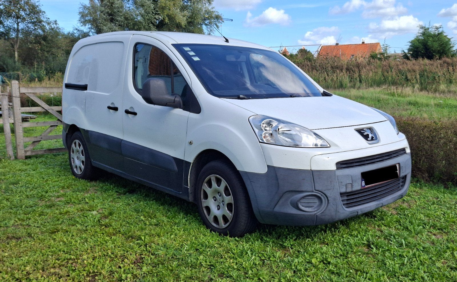 Peugeot Partner 1.6 hdi Lichte vracht 3zit, Autos, Achat, 4 portes, 3 places, Noir