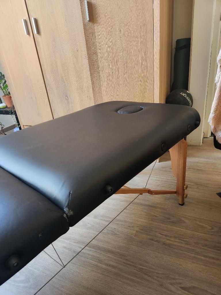 Table de massage noire confortable, Enlèvement, Utilisé, Table de massage