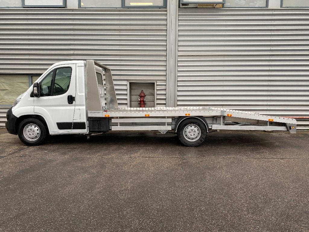 Splinter nieuwe Opel Movano Takelwagen volledig Aluminium, Auto's, Bestelwagens en Lichte vracht, Euro 6, Particulier, Electronic Stability Program (ESP)
