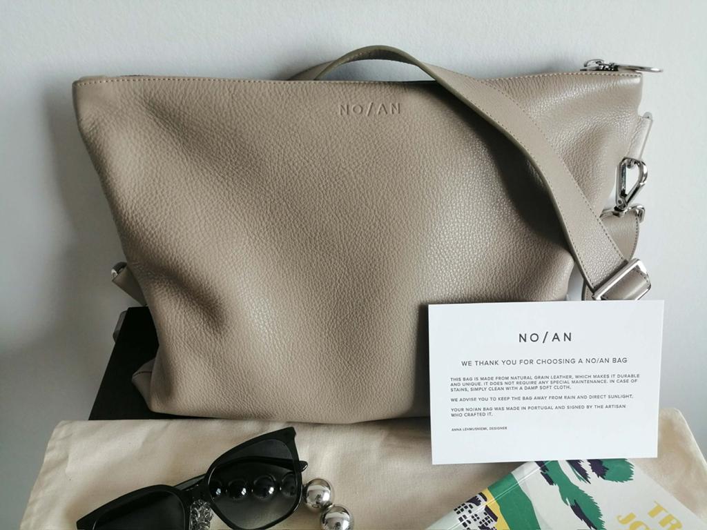 NO/AN Studio Bold Bag Marmo, handgemaakt, leder - nieuwstaat, Handtassen en Accessoires, Tassen | Damestassen, Ophalen of Verzenden