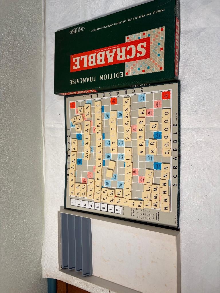 Jeu de société Scrabble, Enlèvement, Utilisé
