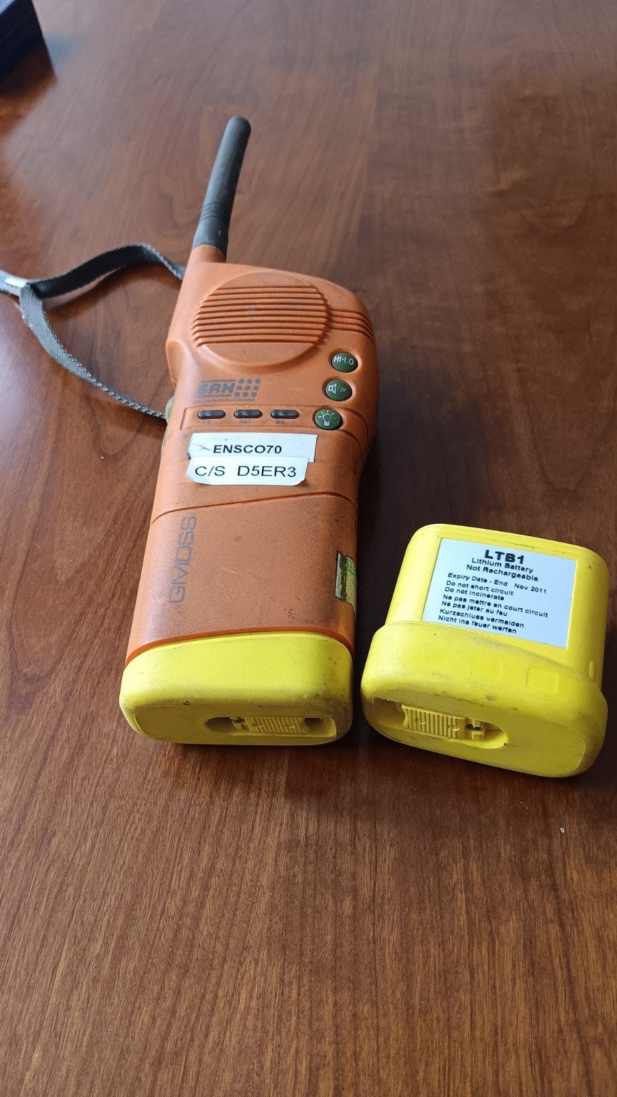 Mobiele radio afkomstig van boordplatform, Telecommunicatie, Portofoons en Walkie-talkies, Ophalen of Verzenden, Niet werkend