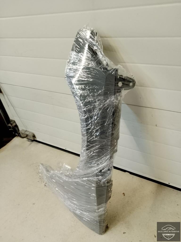 Aile lat rale avant gauche d'origine pour Audi RS4 8W Faceli, Autos : Pièces & Accessoires, AUDI AG, Auto-Union-Strasse 1
85045  Ingolstadt, DE
