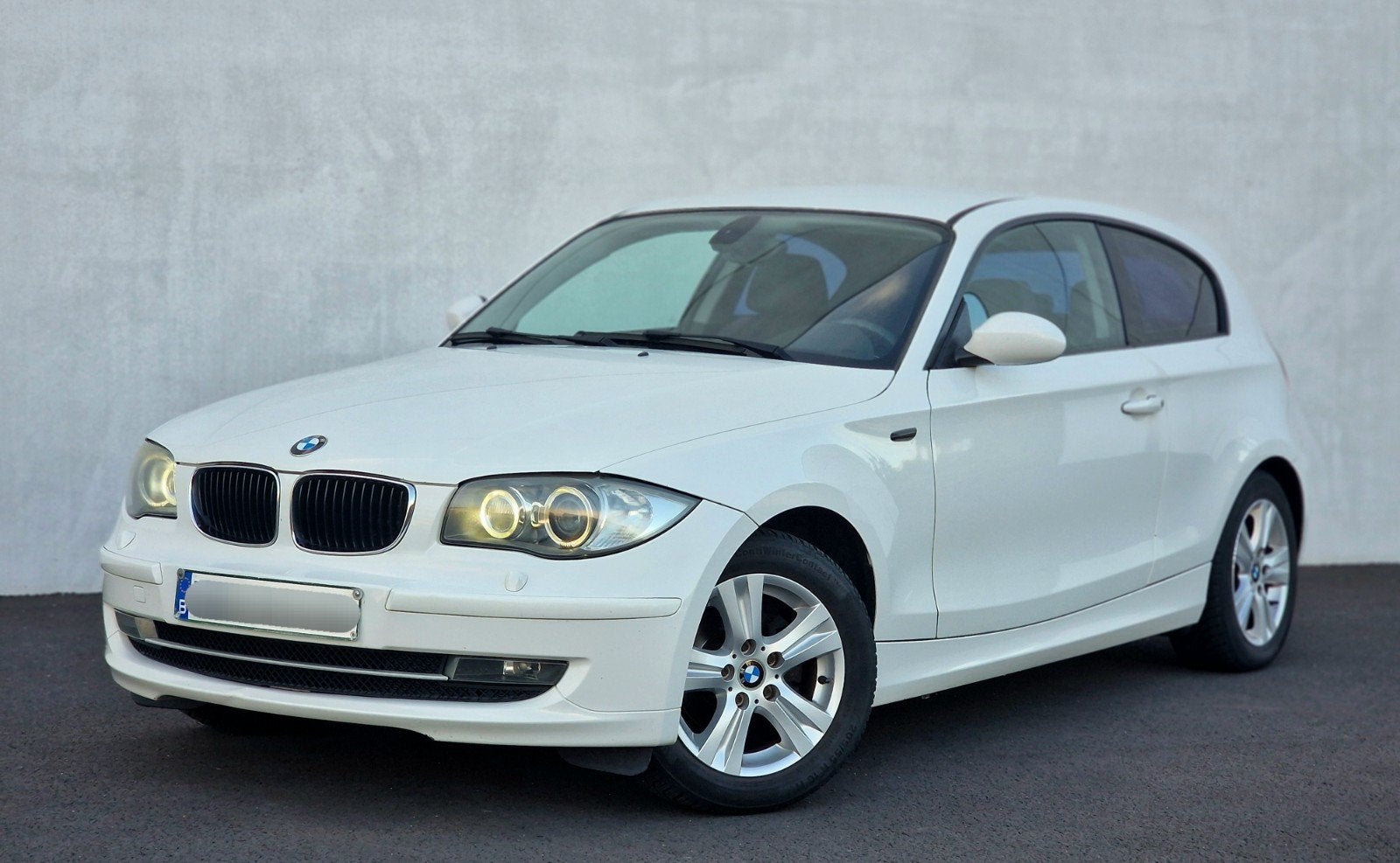 BMW Série 1 (E87) 116i essence — 07/2008 — 195.d km — 125CV, 90 kW, Entreprise, Carnet d'entretien, Noir