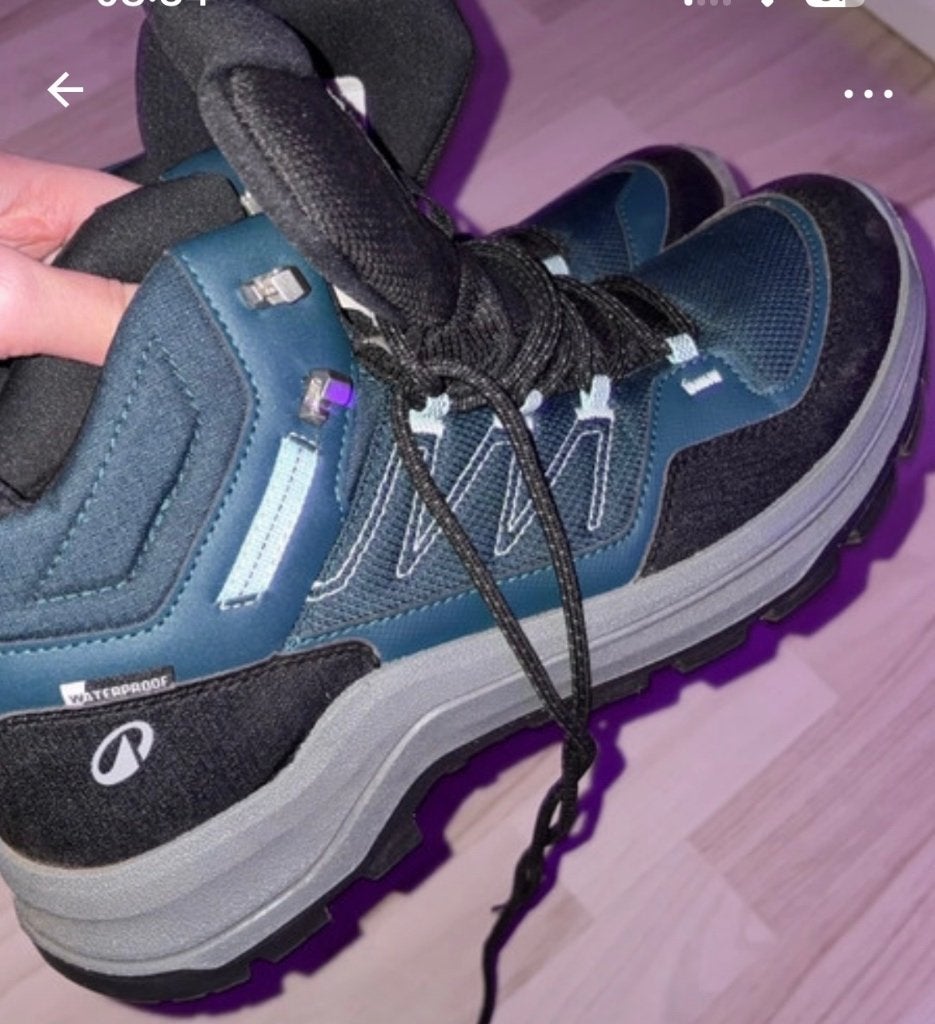 Wandelschoenen, Enlèvement
