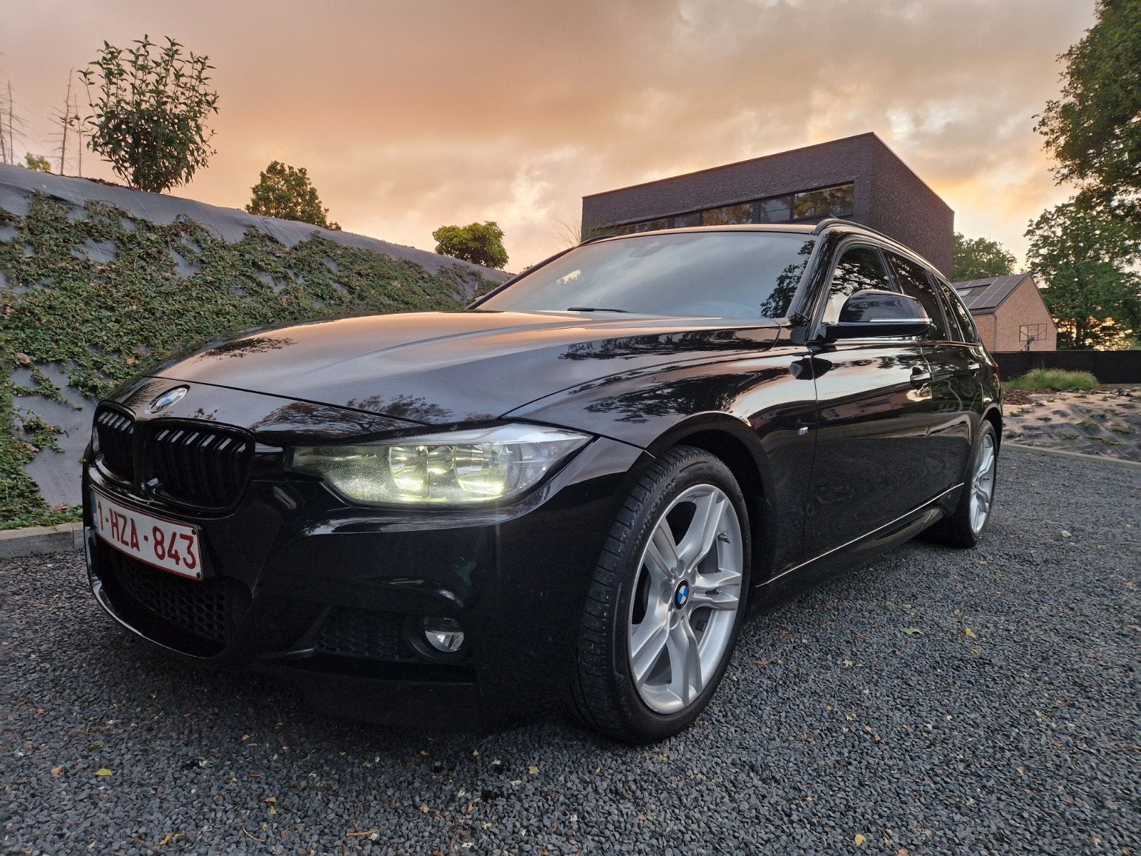 Pack BMW 320d X-Drive M, Euro 6, Boîte manuelle, Alcantara, 5 portes