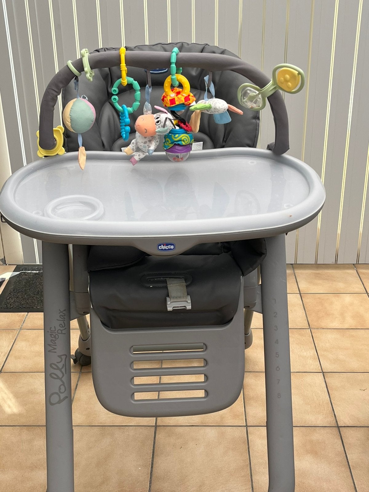 Chaise bébé ajustable, Enfants & Bébés, Enlèvement, Utilisé