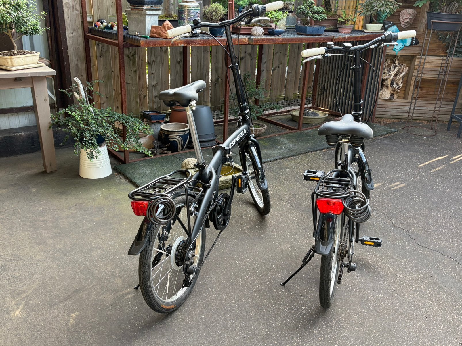 2 plooifietsen, Ophalen, Zo goed als nieuw