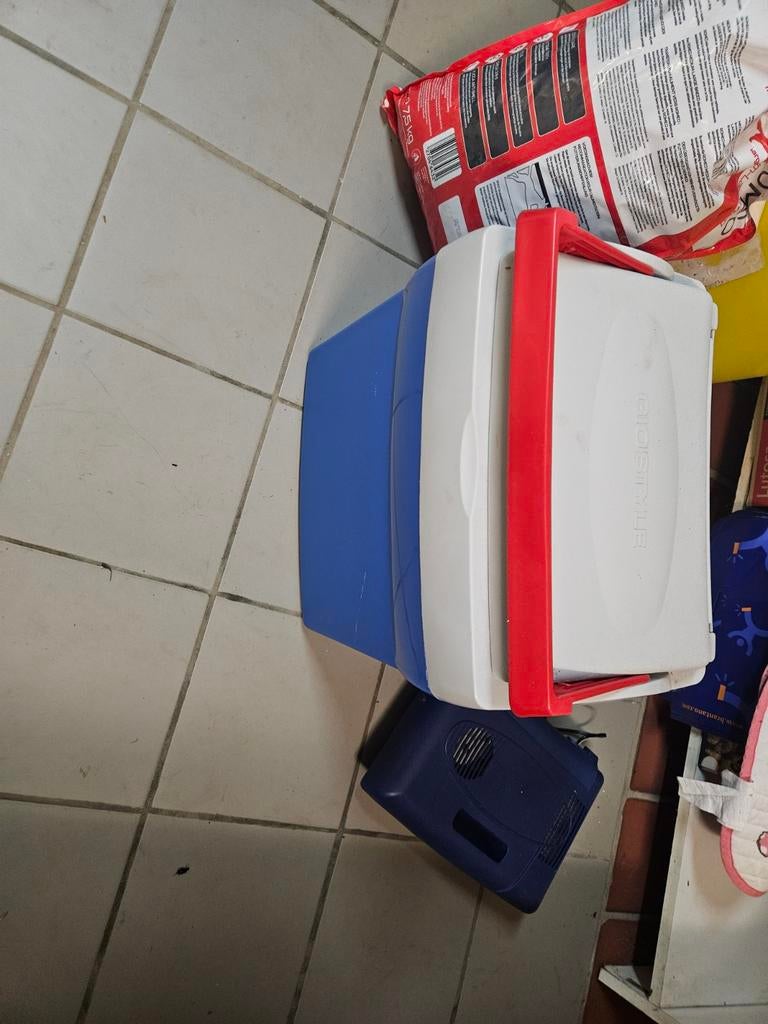Frigobox met laadkabel, Caravans en Kamperen, Koelboxen, Ophalen, Koelbox