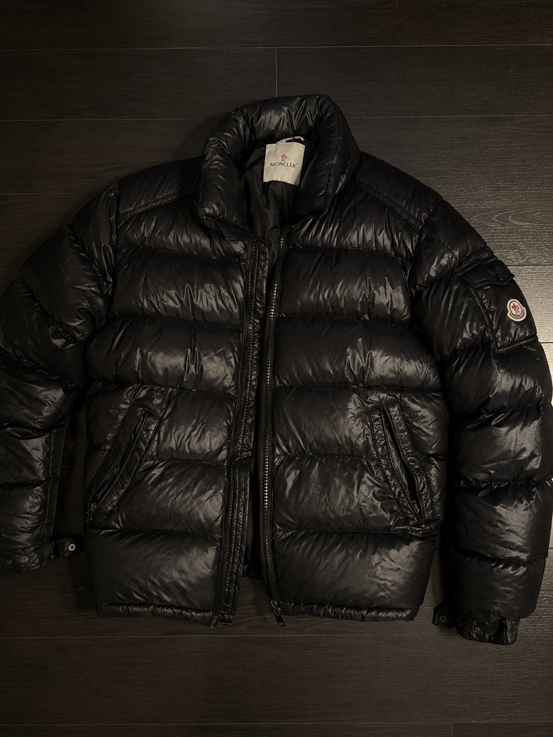 Moncler Maya - L, Vêtements | Hommes, Enlèvement ou Envoi, Porté, Taille 52/54 (L), Noir