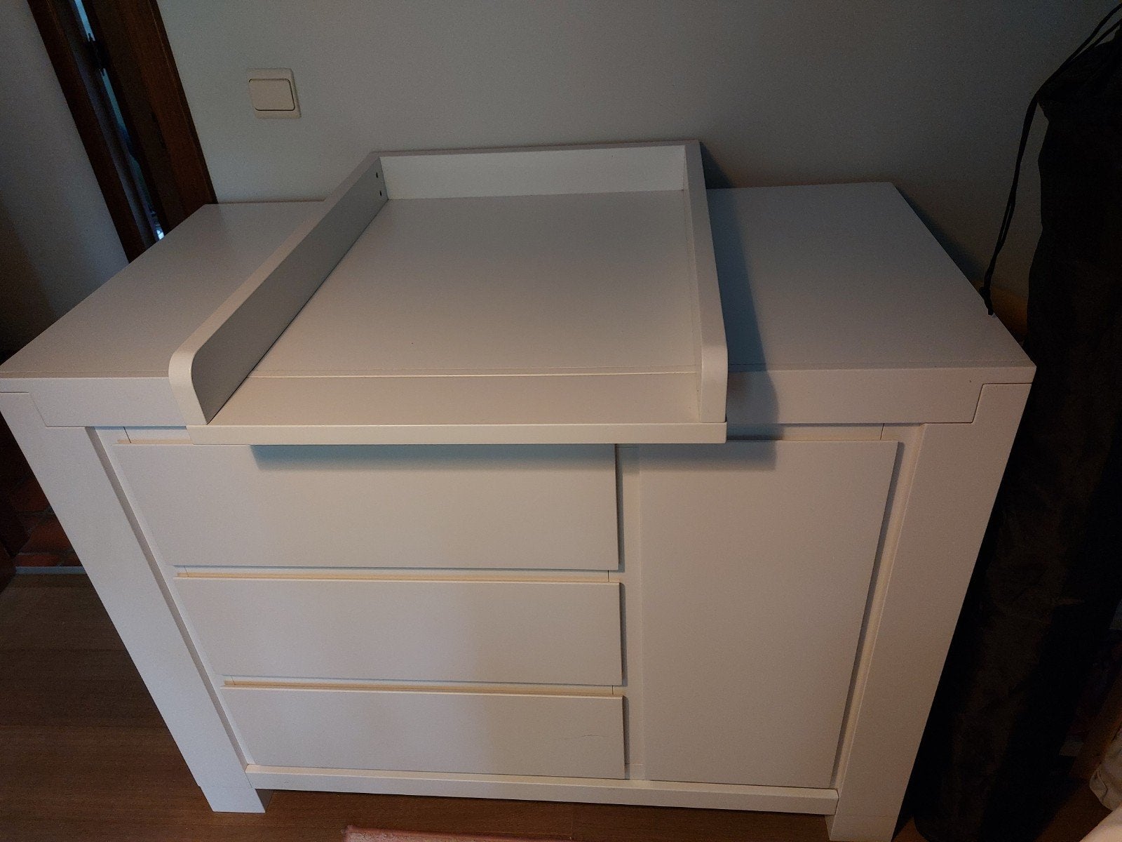 Ladenkast met verzorgingstafel, Kinderen en Baby's, Ophalen, Gebruikt, Jongetje of Meisje