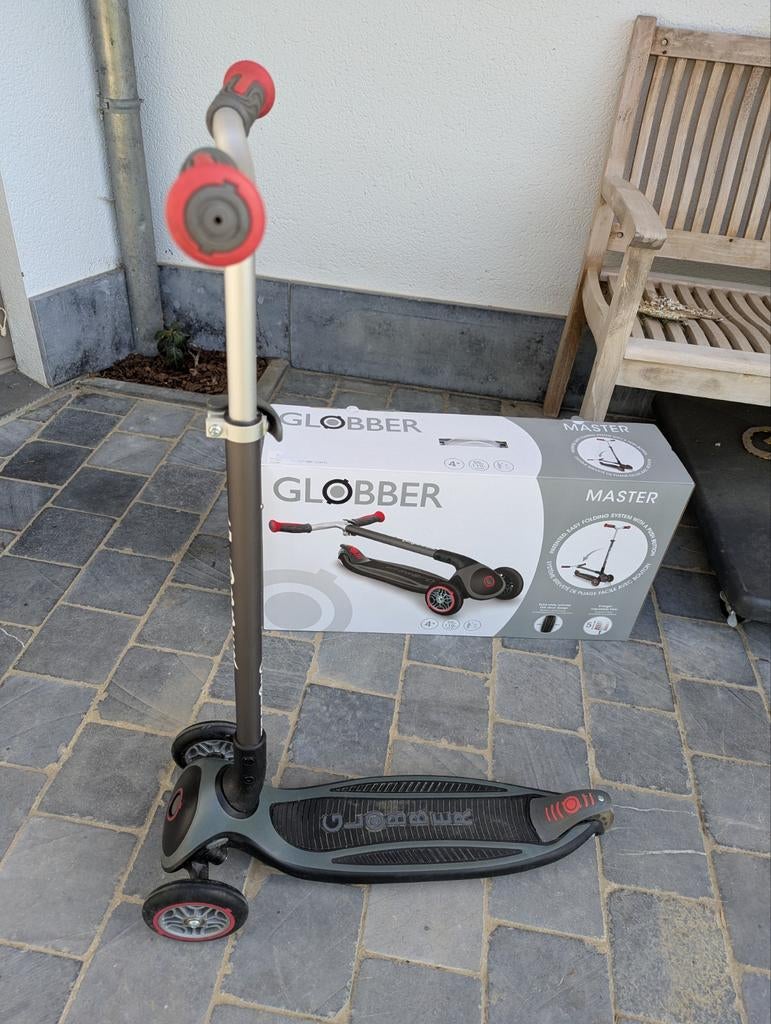 Trottinette globber master, Enlèvement