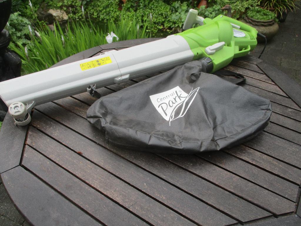 Bladzuiger,blazer, Ophalen, Zo goed als nieuw, Elektrisch, Met opvangzak