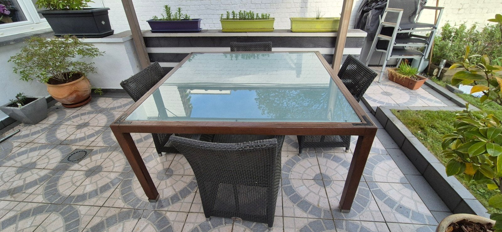 Table jardin, Enlèvement
