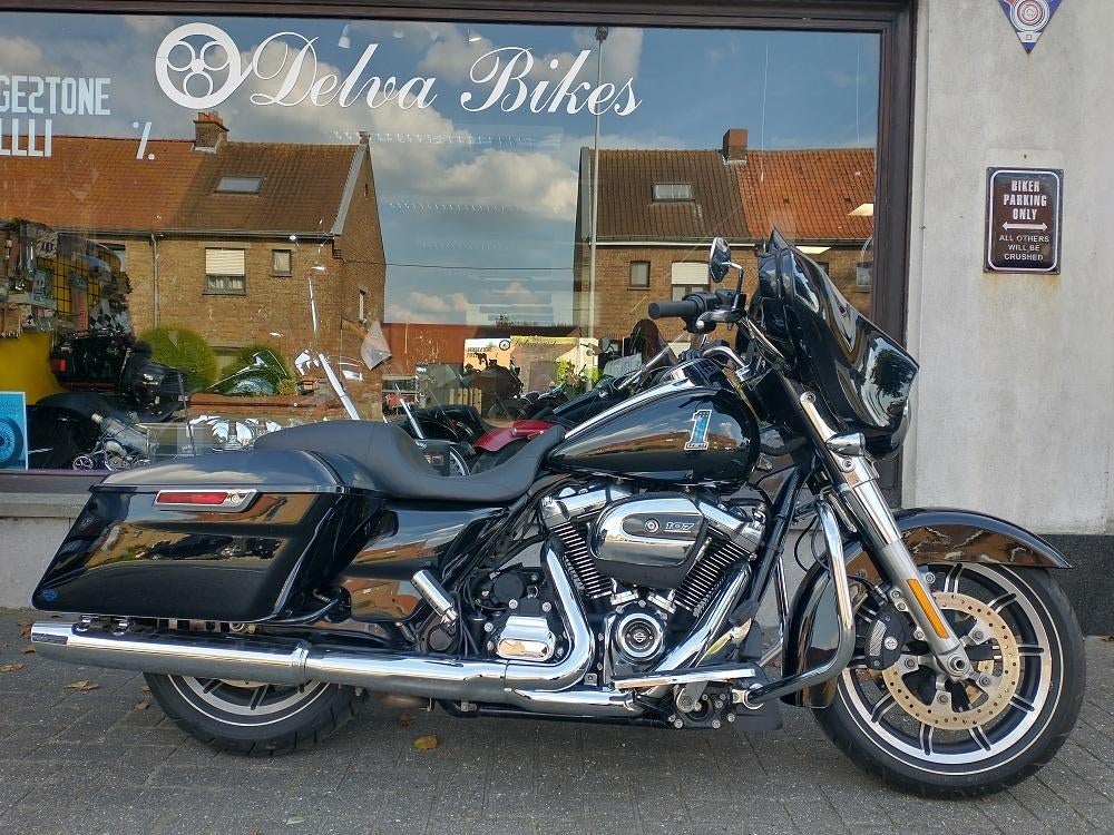 Harley Streetglide- 2019- 22058 km, Motoren, Motoren | Harley-Davidson, 2 cilinders, 1745 cc, Meer dan 35 kW, Toermotor